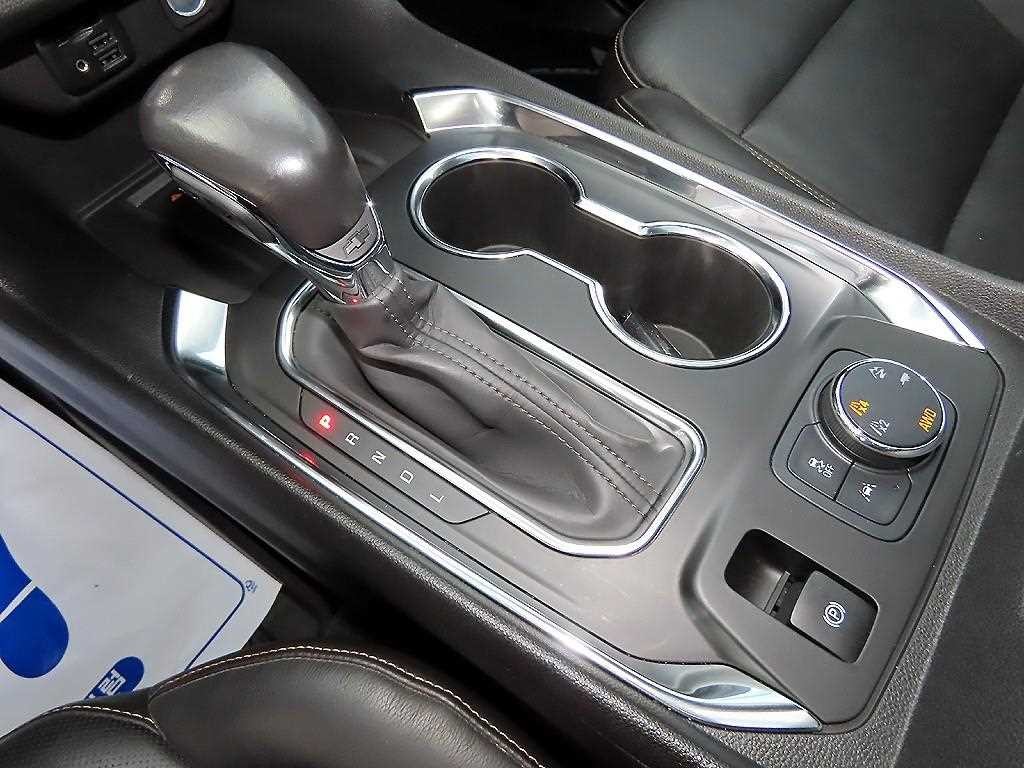 쉐보레 트래버스 3.6 AWD 레드라인 이미지 10