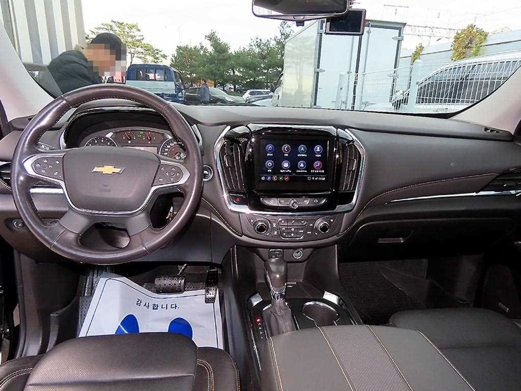 쉐보레 트래버스 3.6 AWD 레드라인 이미지 7