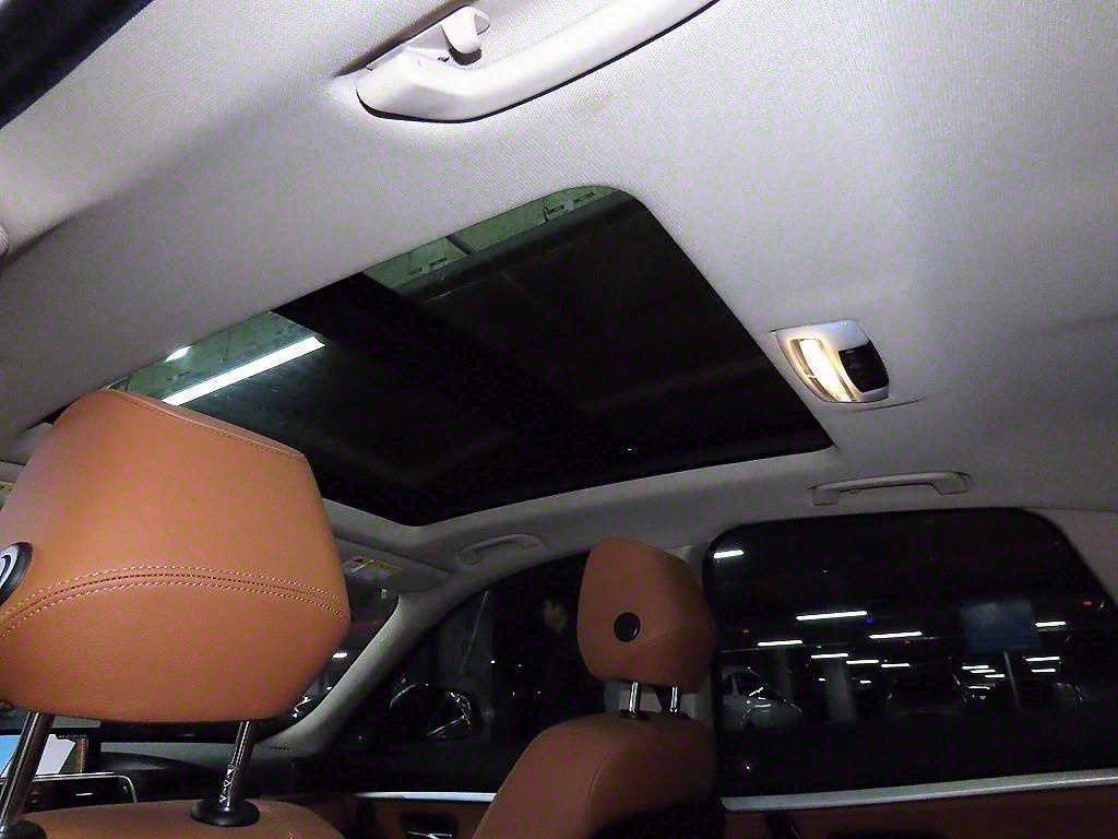 BMW 그란투리스모 3시리즈 GT (F34) GT 320D 럭셔리 이미지 15