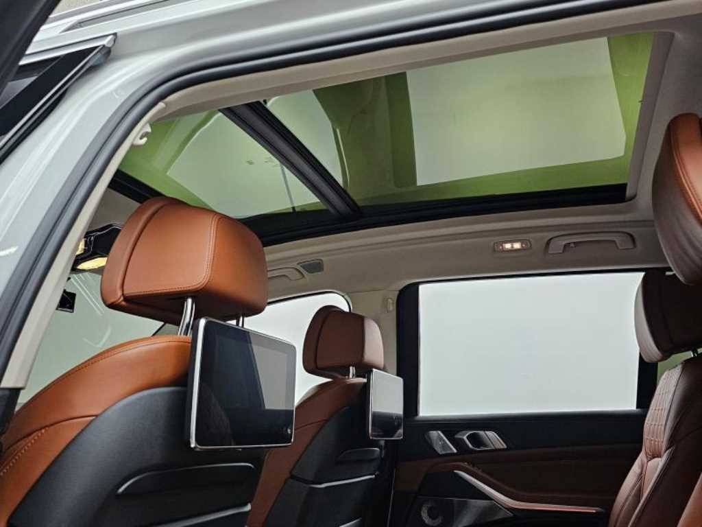 BMW X7 X7 (G07) xDrive 40i 디자인 퓨어 엑셀런스 6인승 이미지 19