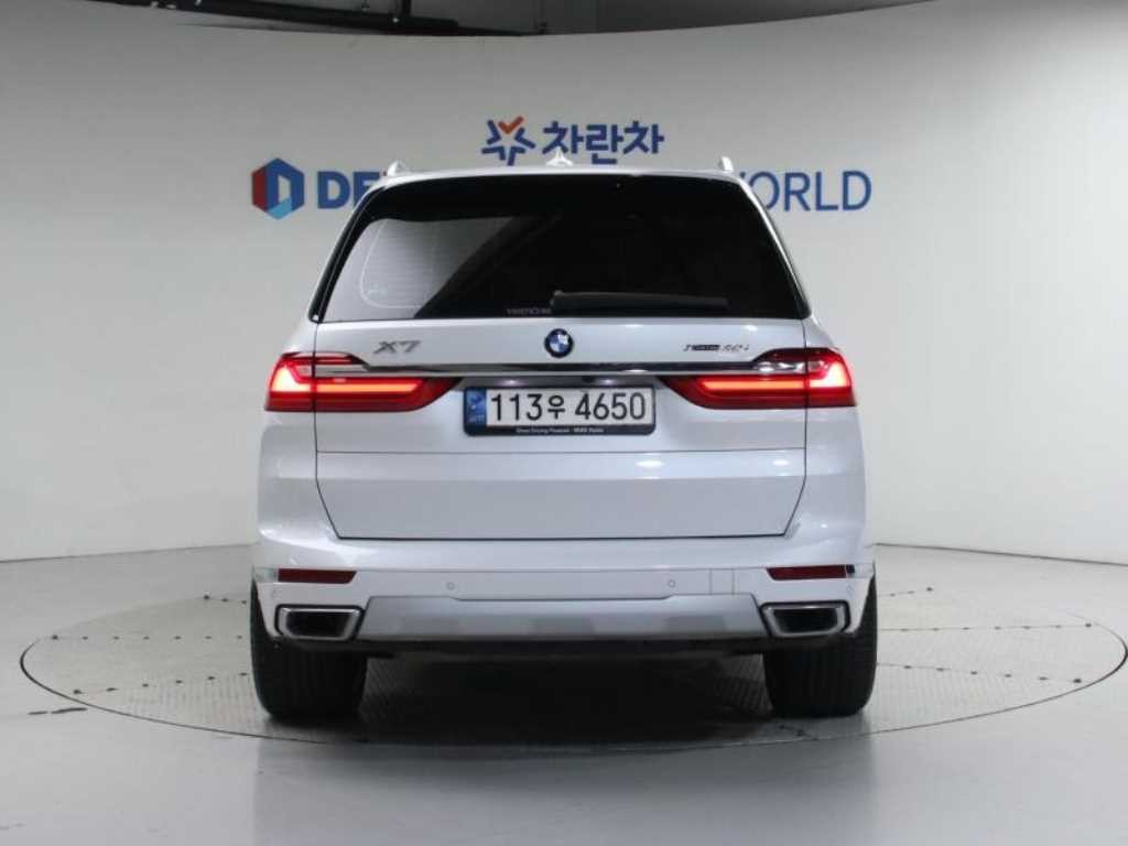 BMW X7 X7 (G07) xDrive 40i 디자인 퓨어 엑셀런스 6인승 이미지 5