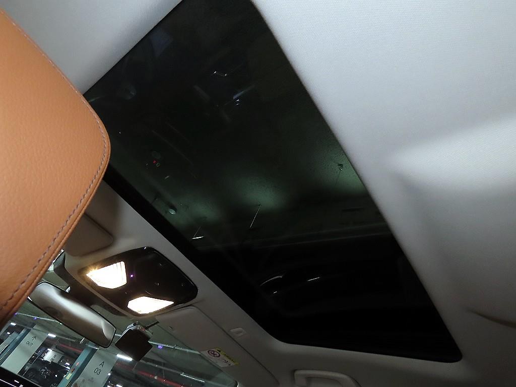 BMW 5시리즈 5시리즈 (G30) 520i 럭셔리 이미지 16