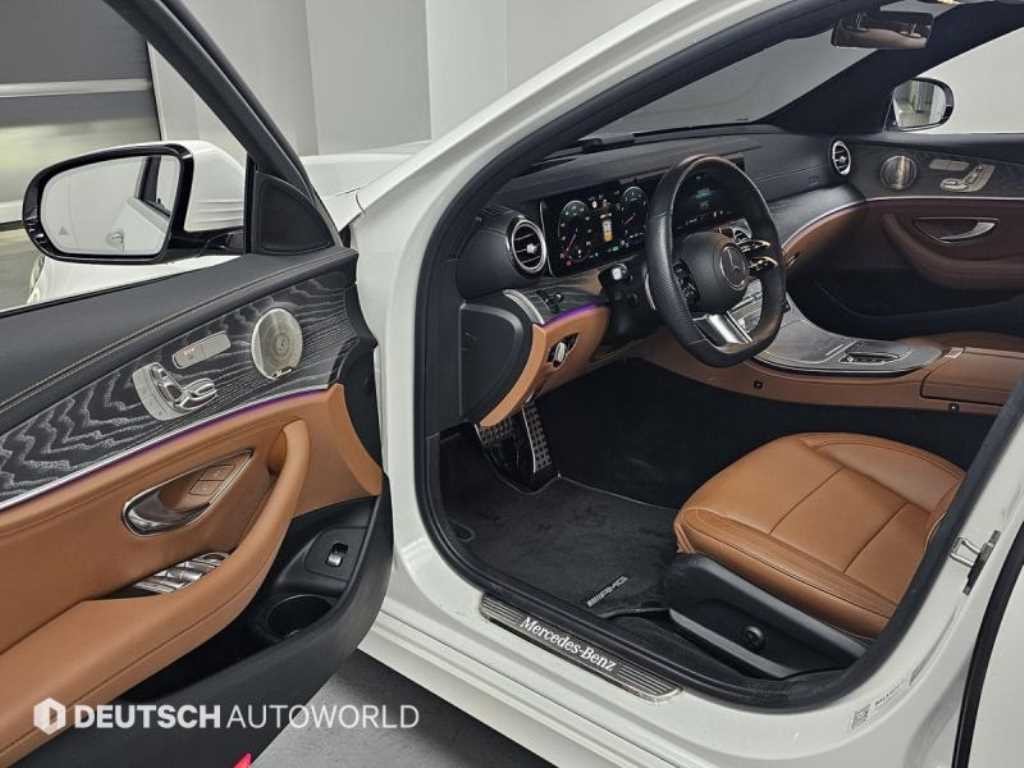 벤츠 E 클래스 E-클래스 W213 E350 4MATIC AMG LINE 이미지 11