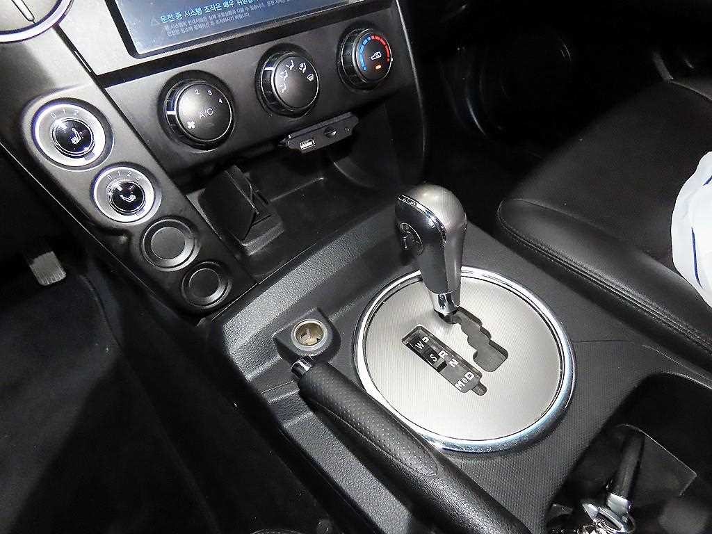 KG모빌리티(쌍용) 코란도 더뉴코란도스포츠 CX5(2WD) 클럽 이미지 12