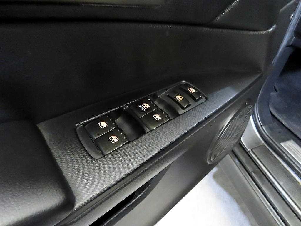 KG모빌리티(쌍용) 코란도 더뉴코란도스포츠 CX5(2WD) 클럽 이미지 13