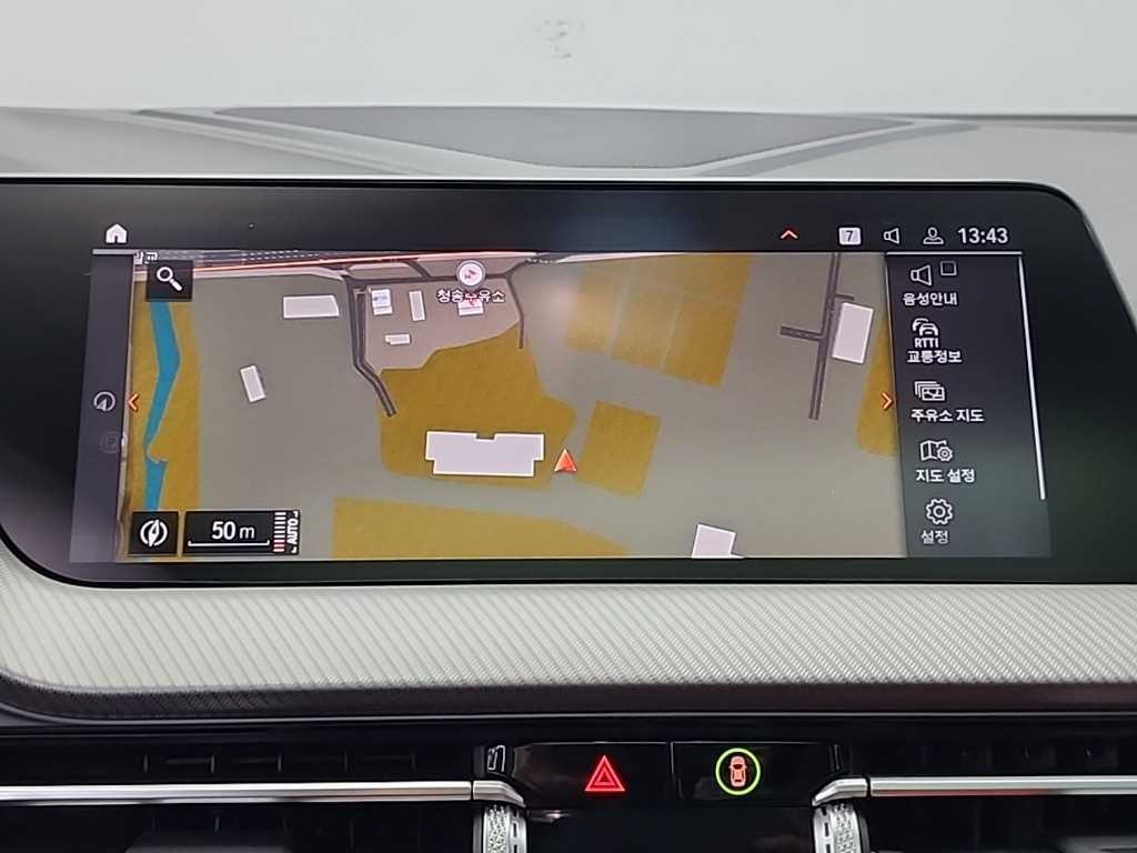 BMW 1시리즈 1시리즈 (F40) M135i xDrive 이미지 15