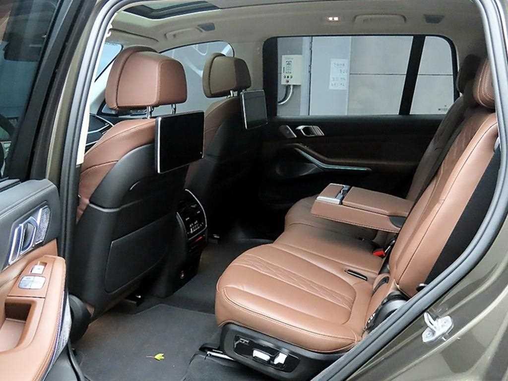 BMW X7 X7 (G07) xDrive 40i 디자인 퓨어 엑셀런스 7인승 이미지 6