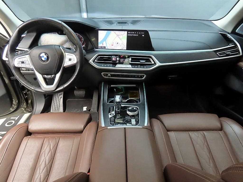 BMW X7 X7 (G07) xDrive 40i 디자인 퓨어 엑셀런스 7인승 이미지 7