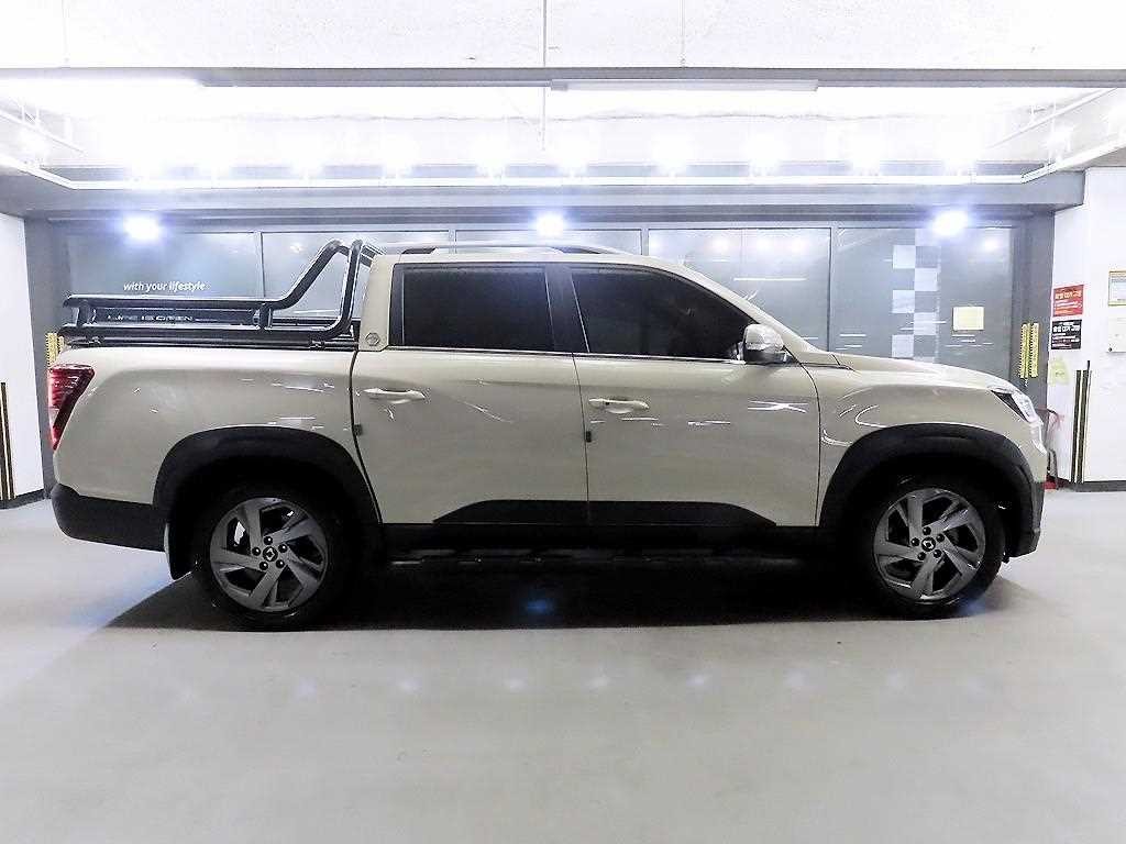 KG모빌리티(쌍용) 렉스턴 더 뉴 렉스턴 스포츠 디젤 2.2 4WD 쿨멘 프레스티지 이미지 3