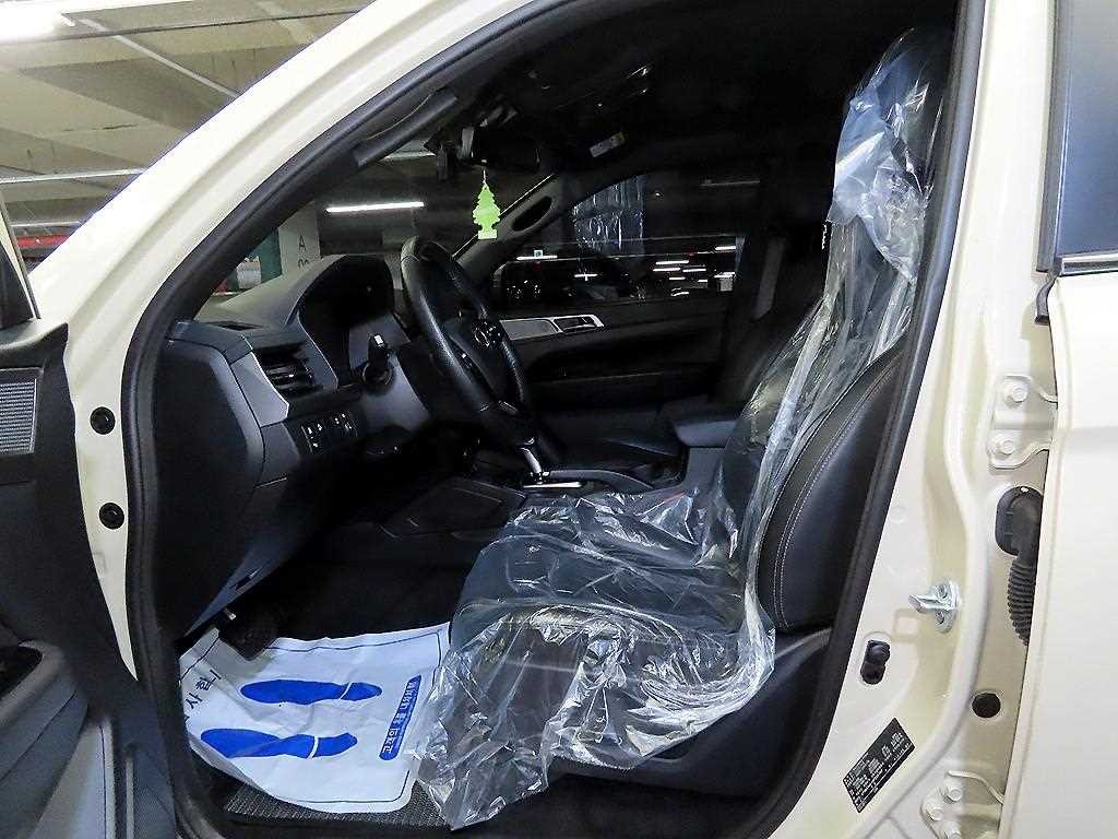 KG모빌리티(쌍용) 렉스턴 더 뉴 렉스턴 스포츠 디젤 2.2 4WD 쿨멘 프레스티지 이미지 6