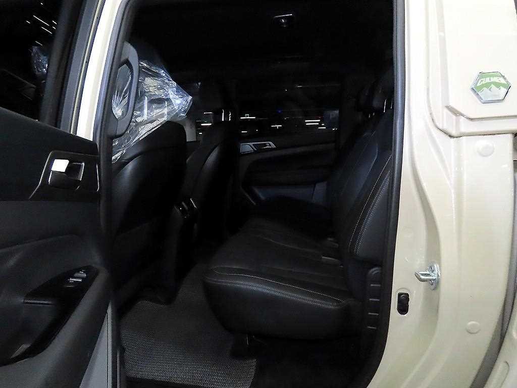 KG모빌리티(쌍용) 렉스턴 더 뉴 렉스턴 스포츠 디젤 2.2 4WD 쿨멘 프레스티지 이미지 7