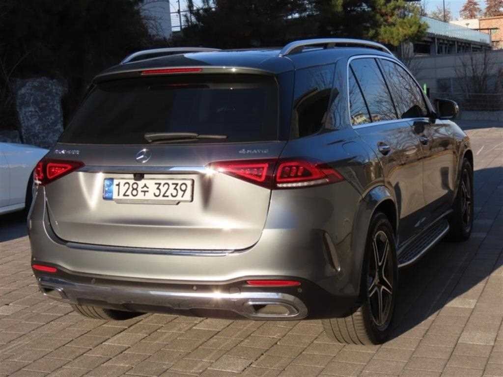 벤츠 GLE 클래스 GLE 클래스 W167 GLE 450 4MATIC 이미지 3