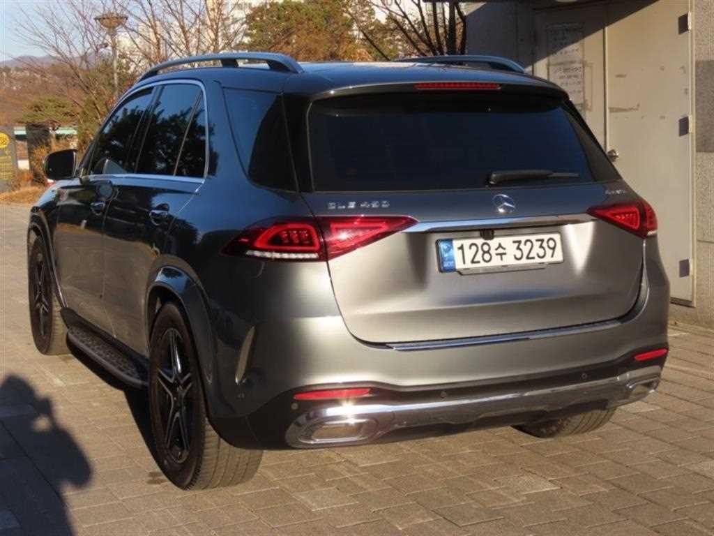 벤츠 GLE 클래스 GLE 클래스 W167 GLE 450 4MATIC 이미지 4