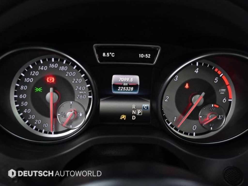 벤츠 GLA 클래스 GLA클래스 X156 GLA200 D 이미지 8