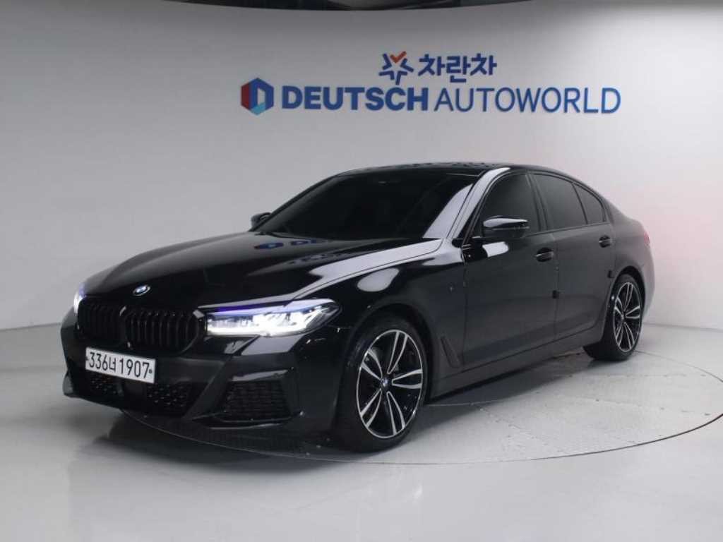 BMW 5시리즈 5시리즈 (G30) 520i 럭셔리 이미지 1