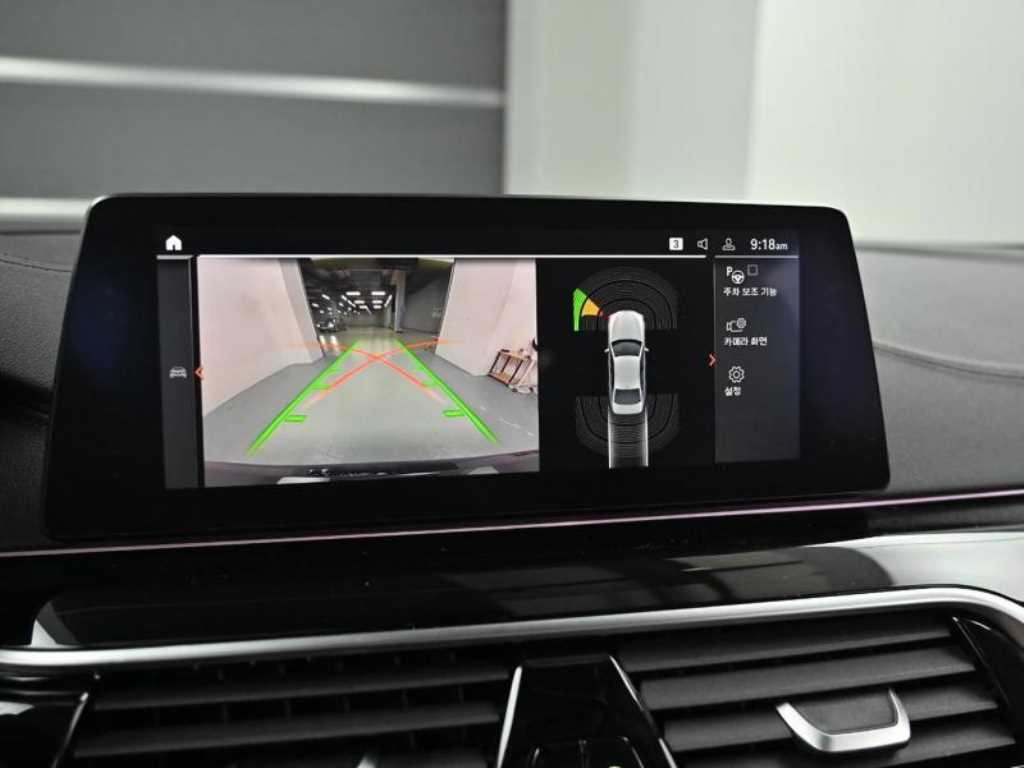 BMW 5시리즈 5시리즈 (G30) 520i 럭셔리 이미지 15