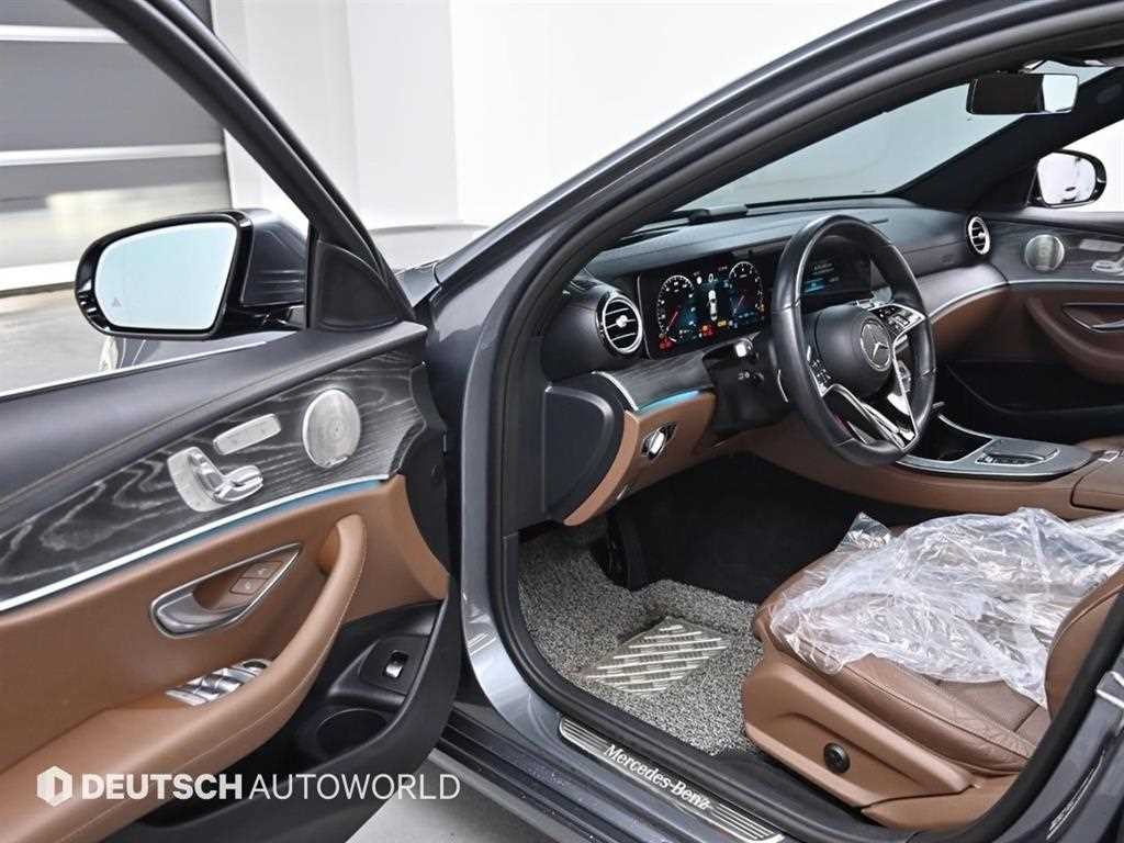 벤츠 E 클래스 E-클래스 W213 E350 4MATIC 아방가르드 이미지 12