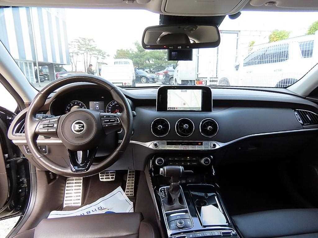 기아 스팅어 가솔린 2.0 터보 AWD 프라임 이미지 7