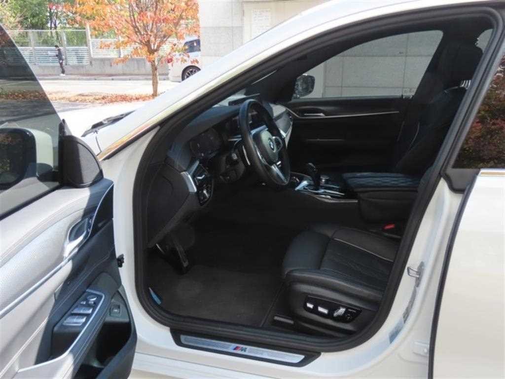 BMW 그란투리스모 6시리즈 GT (G32) 620d M 스포츠 이미지 13