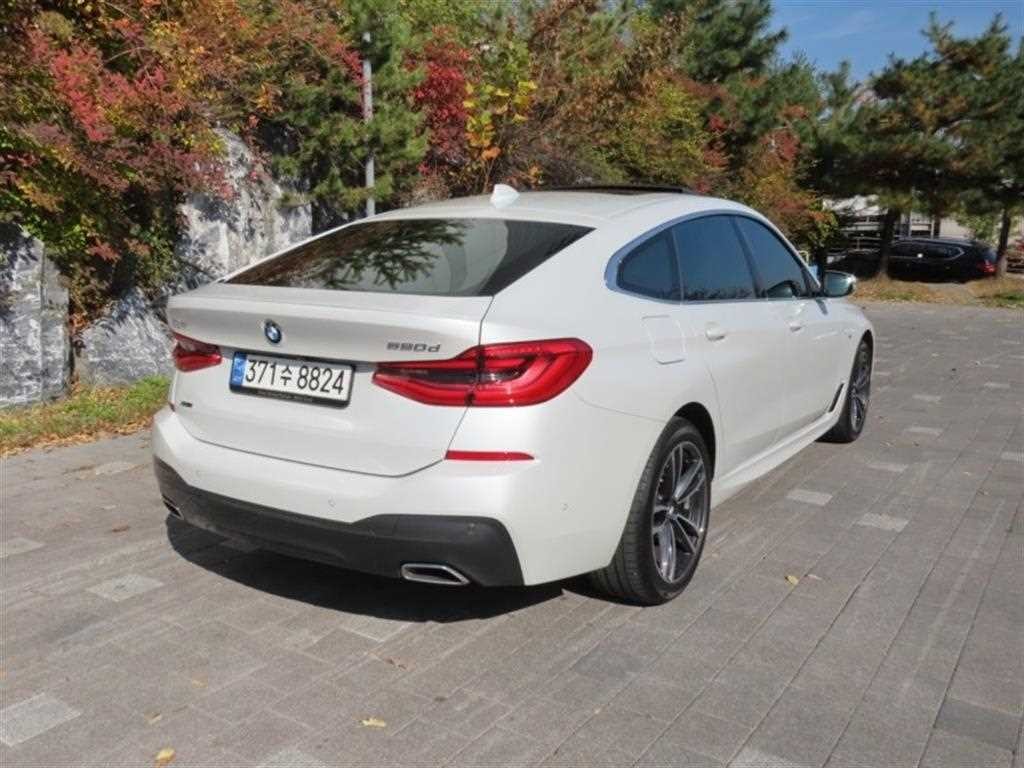 BMW 그란투리스모 6시리즈 GT (G32) 620d M 스포츠 이미지 3