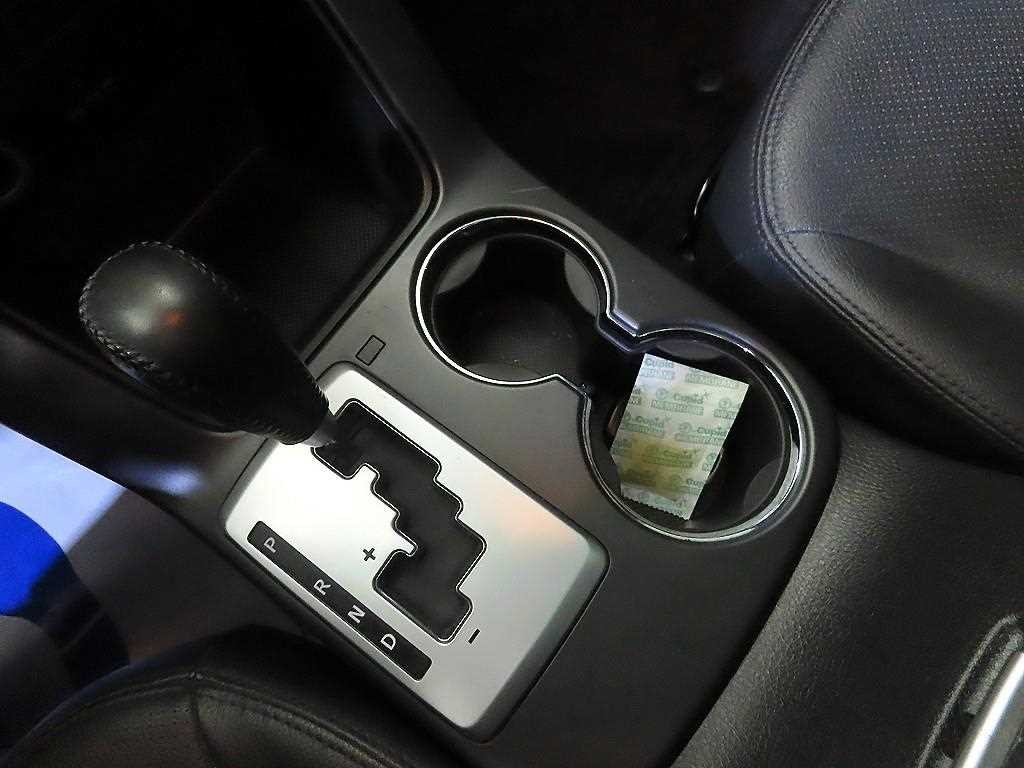 기아 쏘렌토 쏘렌토 R 디젤 2WD 2.0 TLX 최고급형 이미지 12
