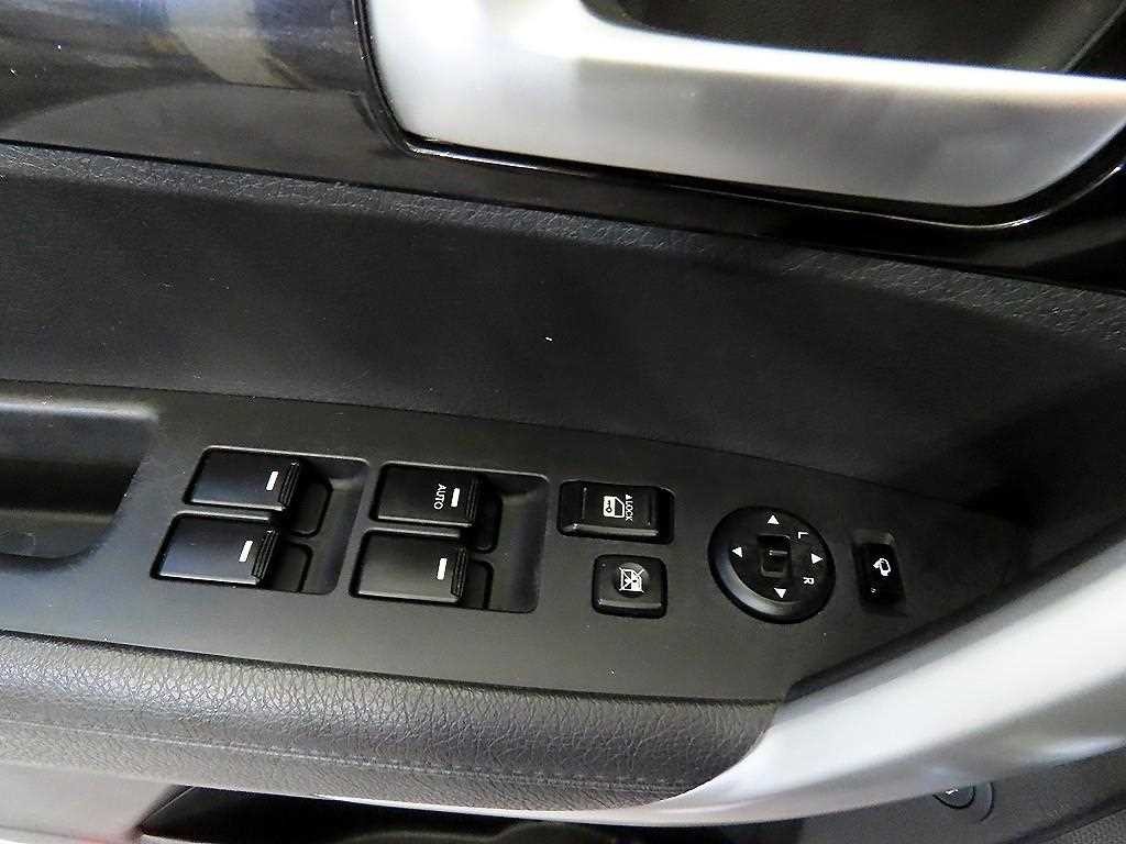 기아 쏘렌토 쏘렌토 R 디젤 2WD 2.0 TLX 최고급형 이미지 13