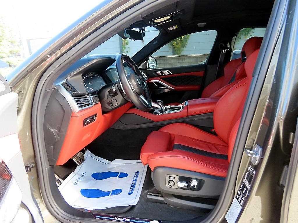 BMW X6M X6M (F96) 4.4 컴페티션 이미지 5