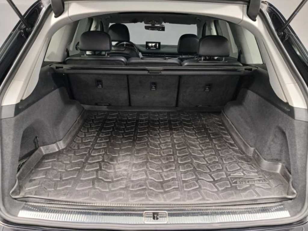 아우디 Q7 Q7 (4M) 45 TFSI 콰트로 이미지 17
