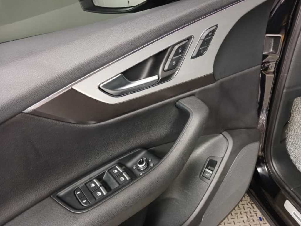 아우디 Q7 Q7 (4M) 45 TFSI 콰트로 이미지 8