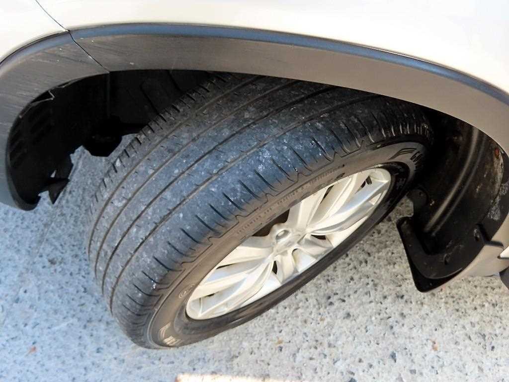 기아 쏘렌토 쏘렌토 R 디젤 2WD 2.0 LIMITED 프리미엄 이미지 20