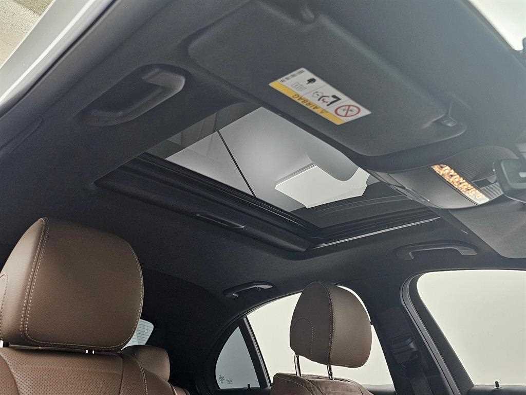 벤츠 E 클래스 E-클래스 W213 E220d 4MATIC 익스클루시브 이미지 19