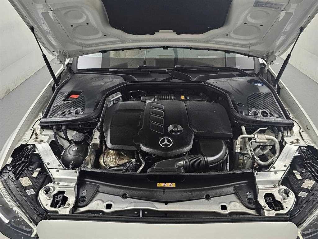 벤츠 E 클래스 E-클래스 W213 E220d 4MATIC 익스클루시브 이미지 6