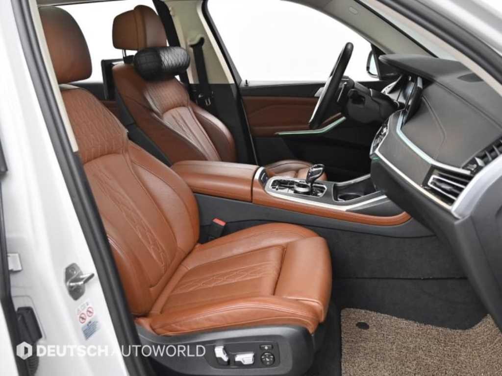BMW X7 X7 (G07) xDrive 40d 디자인 퓨어 엑셀런스 6인승 이미지 10