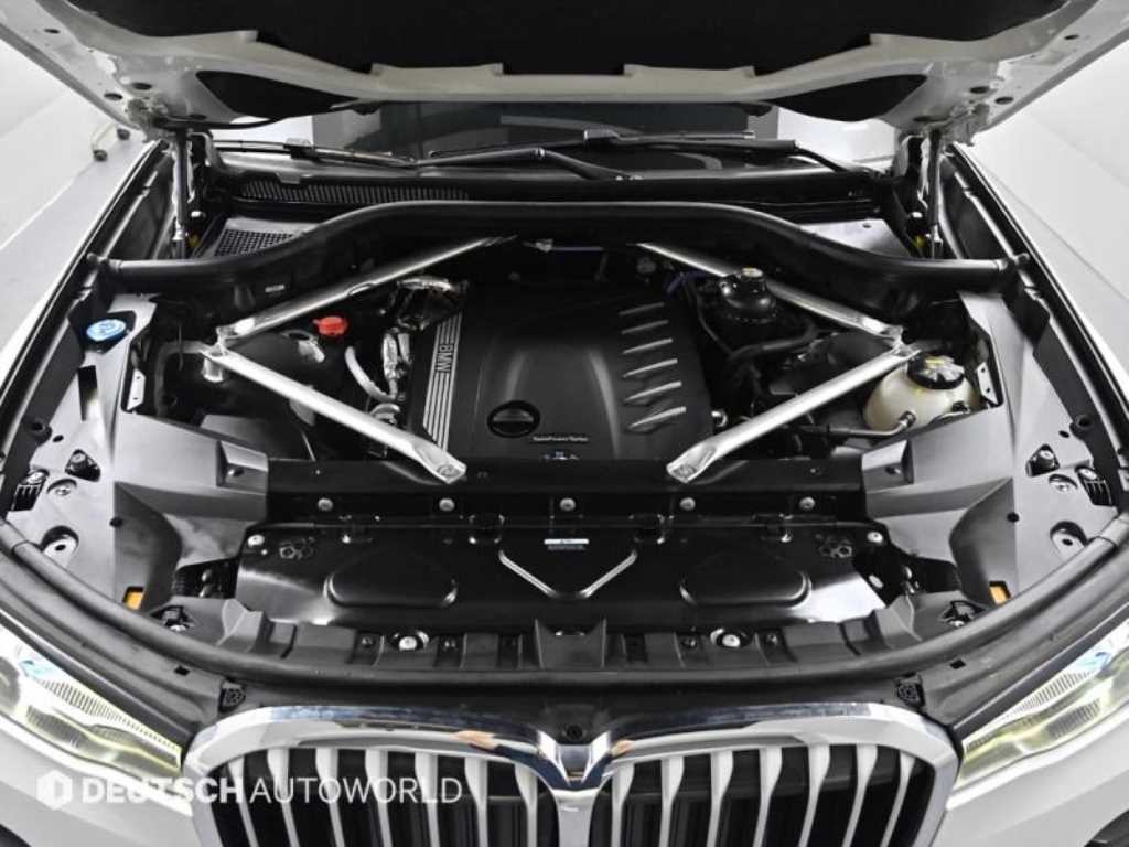 BMW X7 X7 (G07) xDrive 40d 디자인 퓨어 엑셀런스 6인승 이미지 6