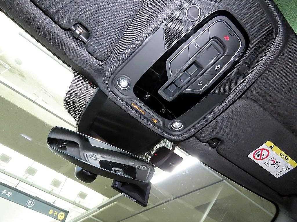 아우디 A6 A6 (C8) 45 TFSI 콰트로 프리미엄 이미지 14