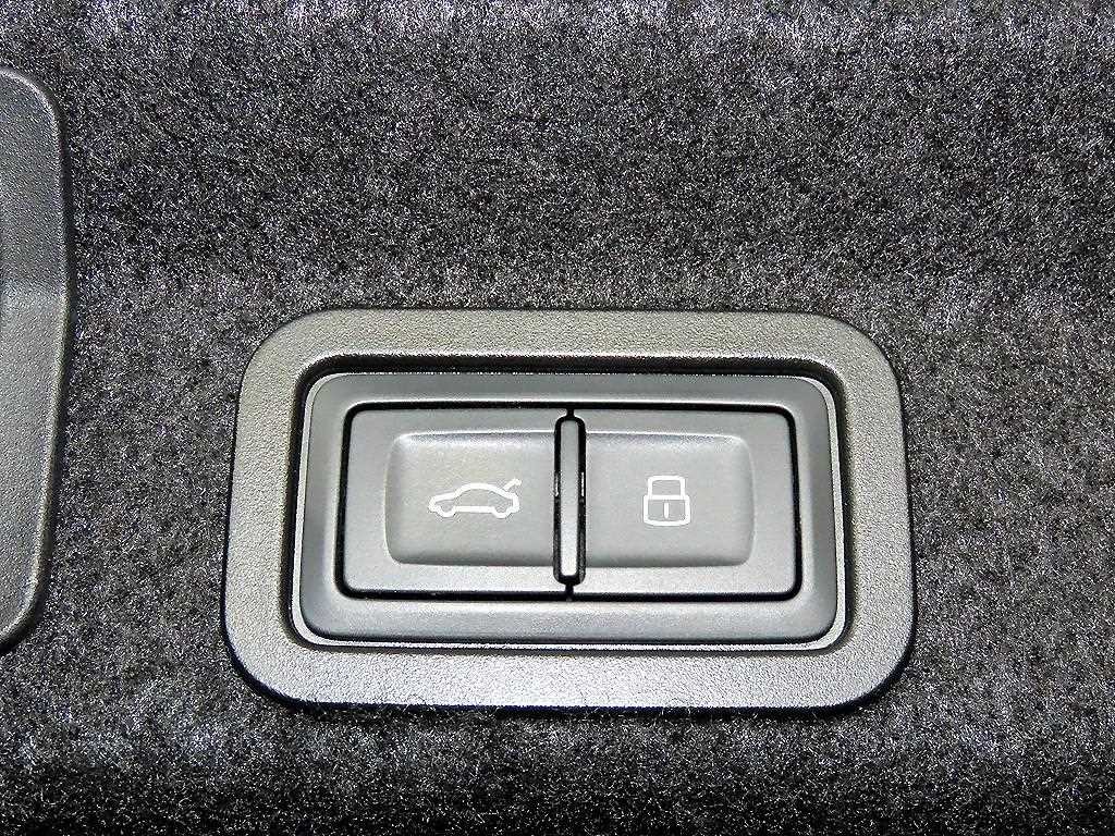아우디 A6 A6 (C8) 45 TFSI 콰트로 프리미엄 이미지 16
