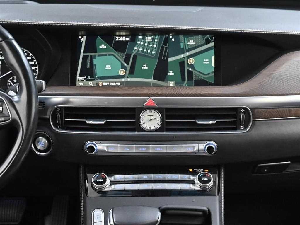 제네시스 G90 5.0 GDI AWD 프레스티지 이미지 14