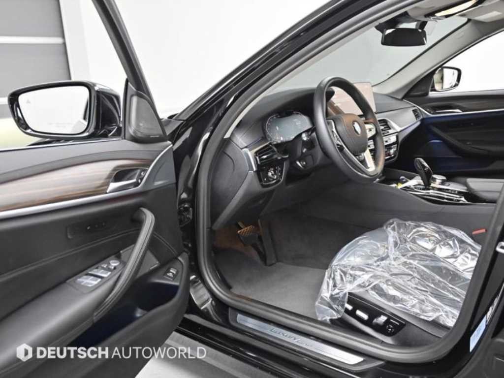 BMW 5시리즈 5시리즈 (G30) 530i 럭셔리 이미지 11