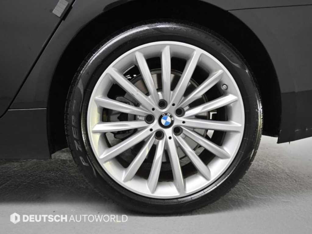 BMW 5시리즈 5시리즈 (G30) 530i 럭셔리 이미지 5