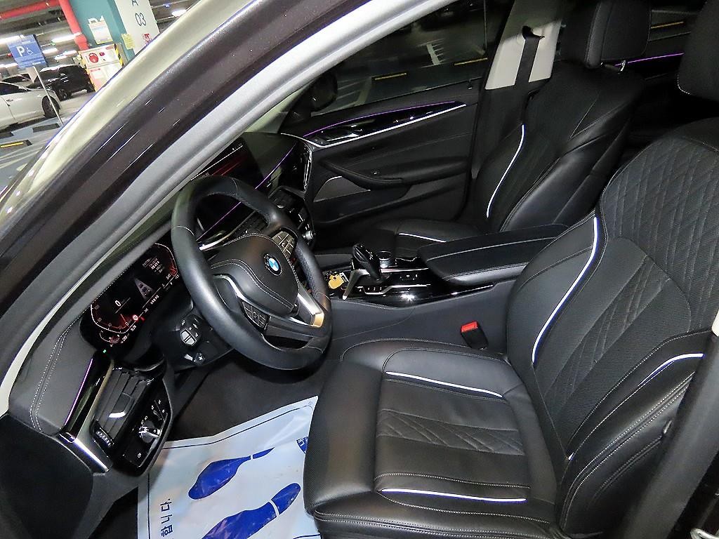 BMW 5시리즈 5시리즈 (G30) 530i 럭셔리 이미지 6