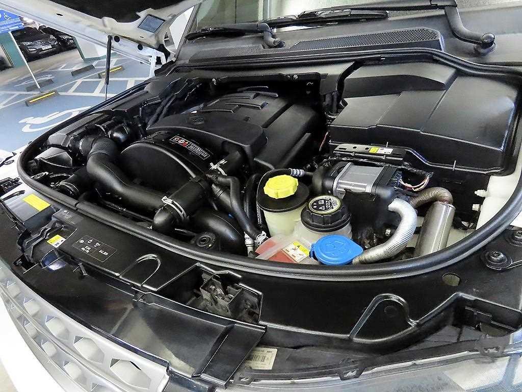 랜드로버 디스커버리 디스커버리4 3.0 SDV6 SE 이미지 19