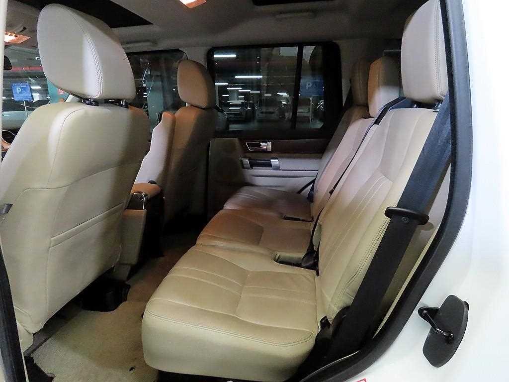 랜드로버 디스커버리 디스커버리4 3.0 SDV6 SE 이미지 7