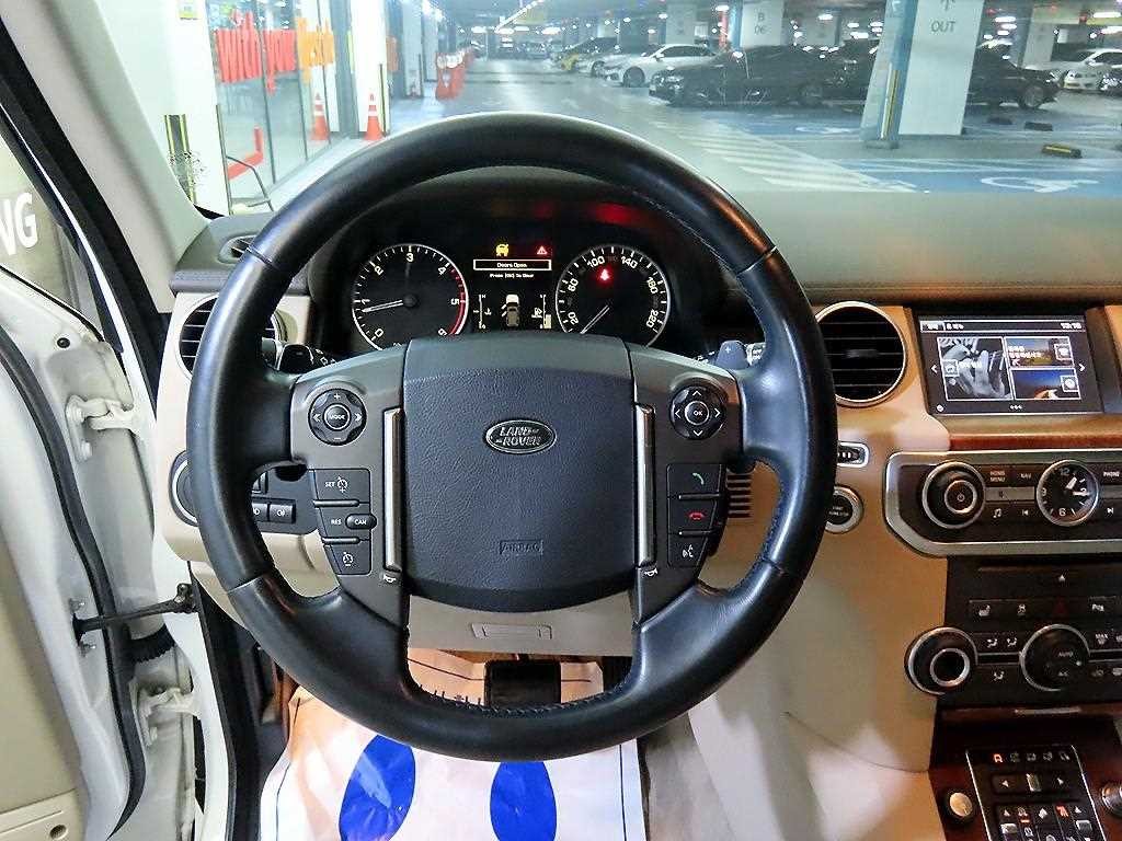 랜드로버 디스커버리 디스커버리4 3.0 SDV6 SE 이미지 8