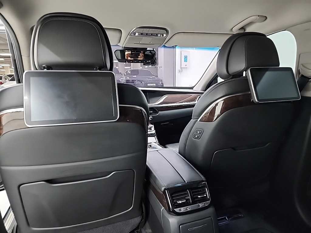 제네시스 EQ900 3.8 GDI AWD 프리미엄 럭셔리 이미지 14
