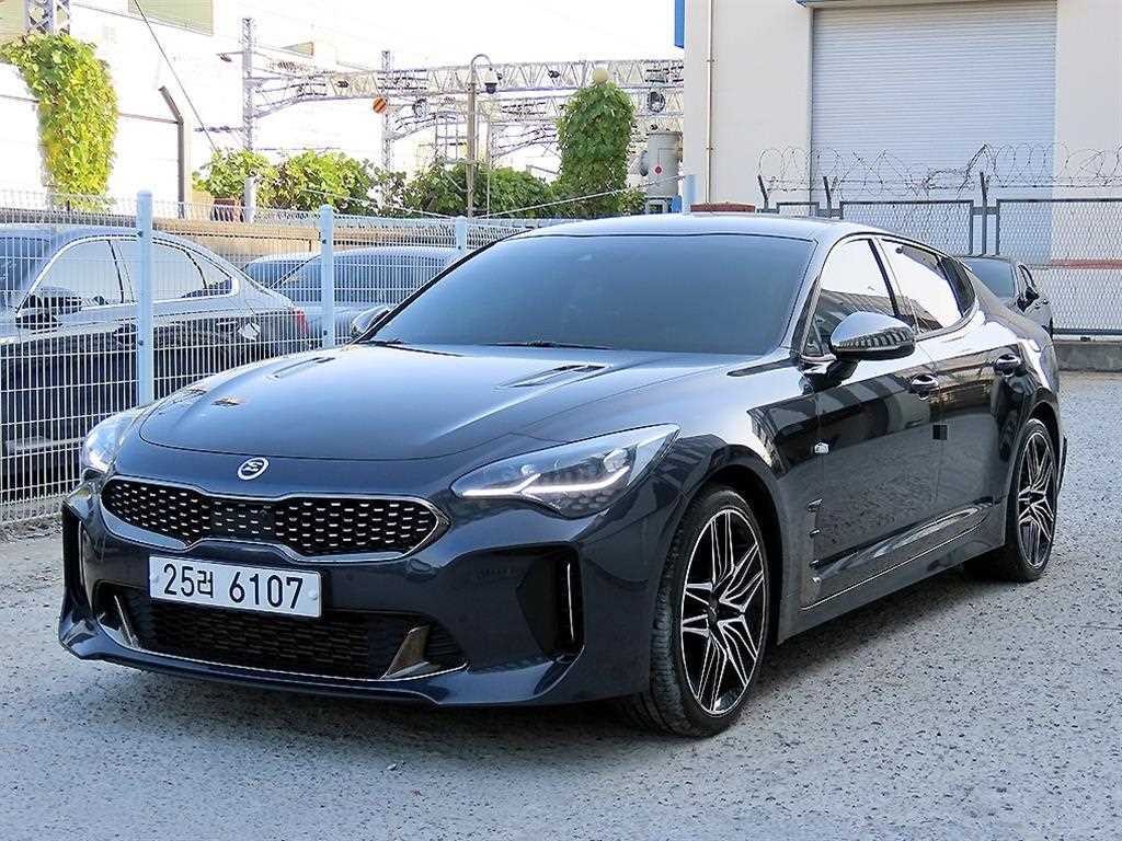 기아 스팅어 가솔린 3.3 터보 2WD GT 이미지 2