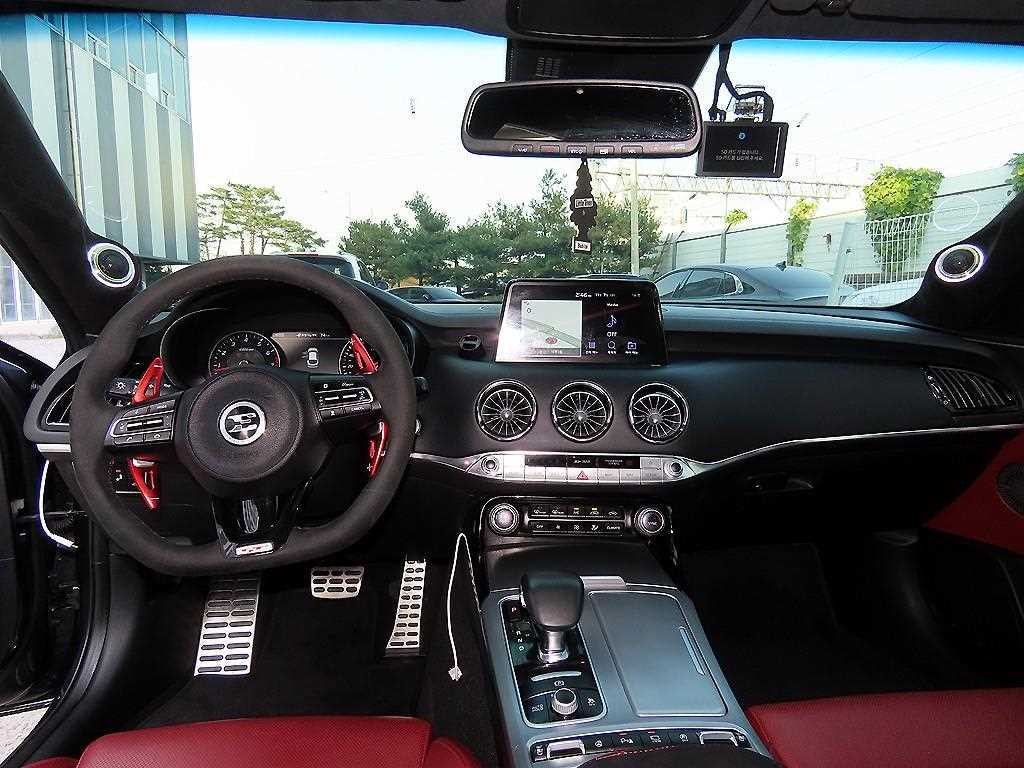 기아 스팅어 가솔린 3.3 터보 2WD GT 이미지 7