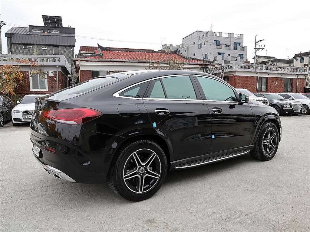 벤츠 GLE 클래스 GLE 클래스 W167 GLE 400d 4MATIC 쿠페 이미지 3