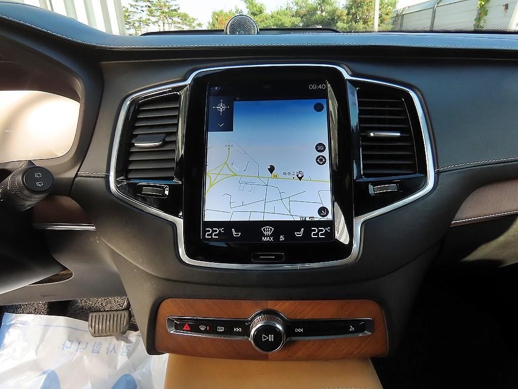볼보 XC90 XC90 2세대 2.0 T8 AWD 인스크립션 이미지 13