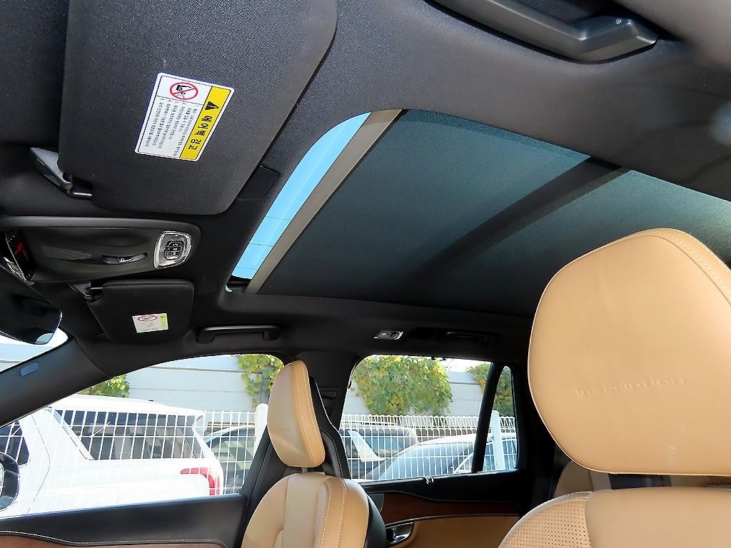 볼보 XC90 XC90 2세대 2.0 T8 AWD 인스크립션 이미지 18