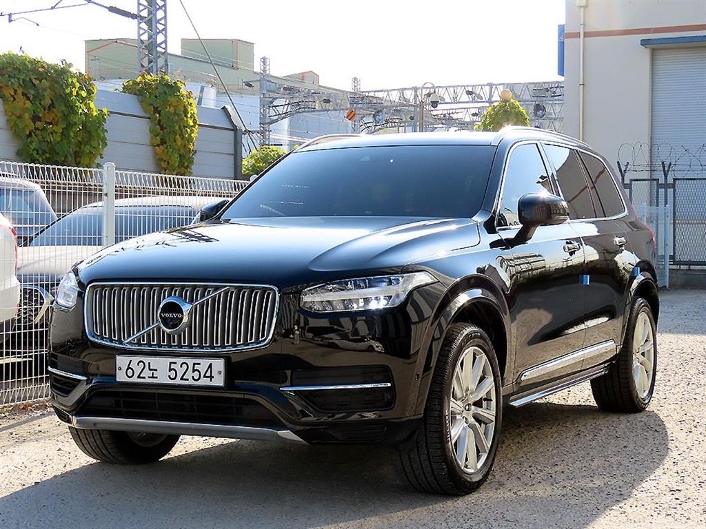 볼보 XC90 XC90 2세대 2.0 T8 AWD 인스크립션 이미지 2
